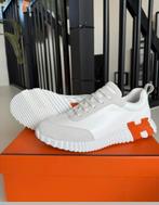 Hermes sneakers, Kleding | Dames, Schoenen, Wit, Nieuw, Ophalen of Verzenden, Sneakers of Gympen