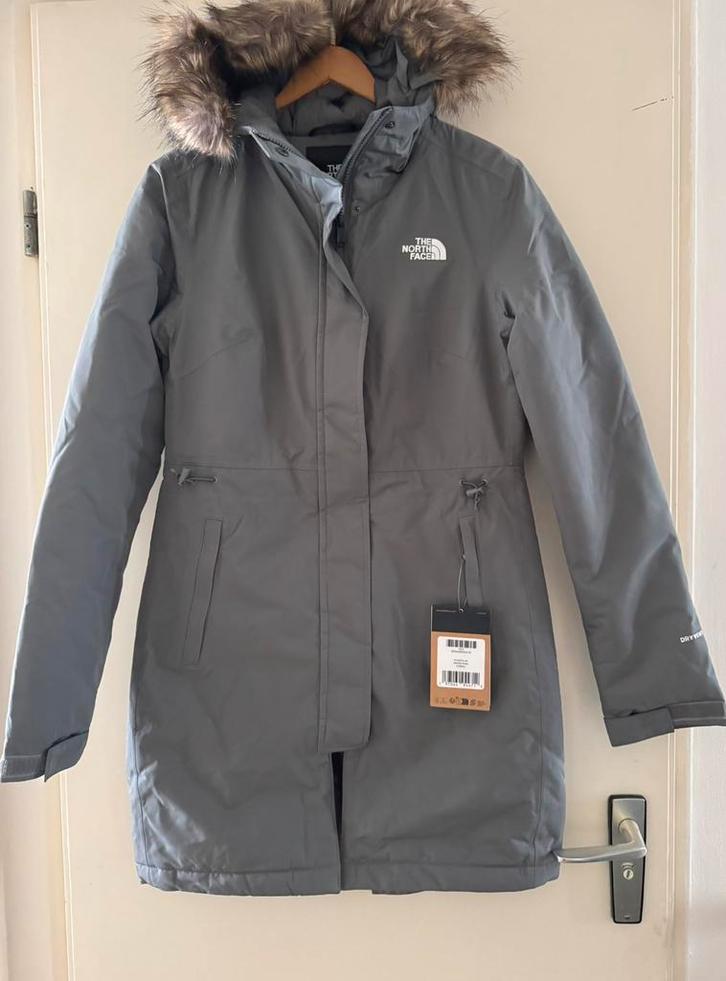 The north face winterjas parka Zaneck maat XS NIEUW, Kleding | Dames, Jassen | Winter, Nieuw, Maat 34 (XS) of kleiner, Grijs, Ophalen of Verzenden