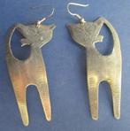 OORBELLEN – KAT: 7cm. x  3½ cm. Veredeld Metaal, Verzenden, Overige materialen, Oorbellen