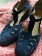 vintage sandalen JACOBS SHOES blauw suede leder mt 6,5 40, Jacobs shoes, Blauw, Zo goed als nieuw, Sandalen of Muiltjes