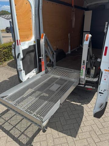 Laadlift laadklep bestelauto beschikbaar voor biedingen