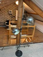 Herda vloerlamp met chromen bollen, Ophalen