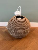Prachtige relight kartonnen lamp, Huis en Inrichting, Lampen | Hanglampen, Ophalen, Overige materialen, Zo goed als nieuw, Minder dan 50 cm