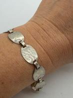 A721 Prachtige zilveren gehamerde armband, Ophalen of Verzenden, Zilver, Armband