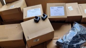 Beugel voor Flexibelle/Geribbelde Leidingen/Slangen 20 mm beschikbaar voor biedingen