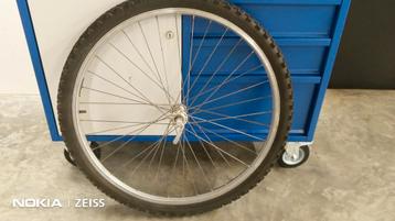 26 inch aluminium voorwiel, met snelspanner  beschikbaar voor biedingen
