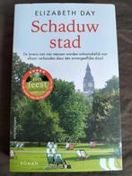 Elizabeth Day - Schaduwstad, Ophalen of Verzenden, Zo goed als nieuw, Elisabeth Day