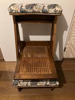 Antieke bidstoel nieuw gestoffeerd in een mooie gobelin, Ophalen