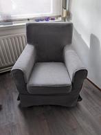 2 stuks Jennylund stoelen Ikea grijs en geruite bekleding, Huis en Inrichting, Fauteuils, Gebruikt, Ophalen