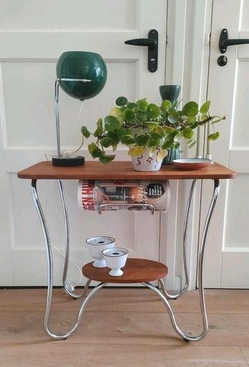 Vintage bijzettafel sidetable tafel plantentafel teak chroom beschikbaar voor biedingen