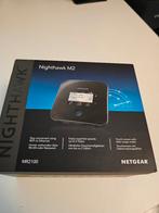 Netgear M2 MR2100, Ophalen of Verzenden, Zo goed als nieuw, Router met modem, NETGEAR