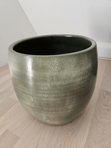 Mica Decorations Lester Bloempot beschikbaar voor biedingen