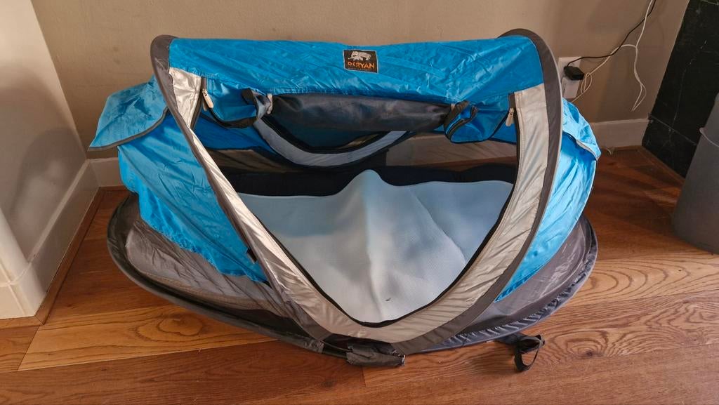 Deryan Reiswieg + Welcool Matje - Zo Goed Als Nieuw, Ophalen, Zo goed als nieuw, Wieg