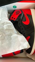 Nike Air Jordan 1 - Satin Bred | 41EU  | bulk sneakers, Kleding | Heren, Schoenen, Nieuw, Nike Air Jordan, Sneakers of Gympen