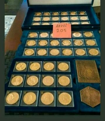 Zeldzame Wilhelmina Penningen Collectie verguld kavel 205 beschikbaar voor biedingen