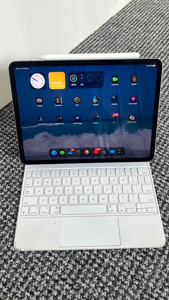 iPad Pro 11″ (4e generatie) – 512 GB – Met hoes en pencil, Computers en Software, Apple iPads, Zo goed als nieuw, Apple iPad Pro