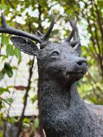 Bronzen hert, Tuin en Terras, Tuinbeelden, Ophalen, Zo goed als nieuw, Overige materialen, Dierenbeeld