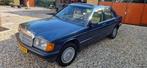 Mercedes-Benz 190-Serie 2.0 E AUT 1984 Blauw, Auto's, Automaat, Achterwielaandrijving, 4 cilinders, Blauw