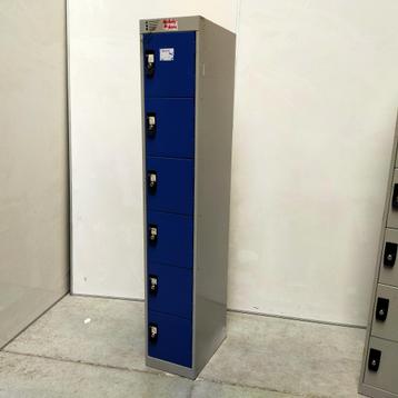 6-deurs Overtoom lockerkast - 180x30x50 cm (met schade) beschikbaar voor biedingen