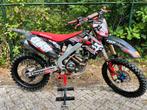 Honda crf 250 2013 injectie/ Akrapovic en meer!!!, Motoren, Motoren | Honda, 250 cc, Sportuitlaat, Bedrijf, Crossmotor
