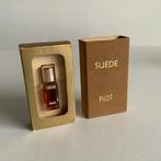 Vintage miniatuur parfumflesje Suède van Picot, Ophalen of Verzenden, Zo goed als nieuw, Miniatuur, Gevuld