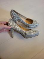 Zilveren pumps met strass en parels, maat 38, NIEUW!, Kleding | Dames, Schoenen, Ophalen of Verzenden, Nieuw, Overige kleuren