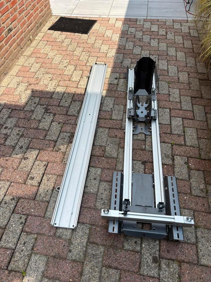 Scooterdrager voor camper garage - Zo goed als nieuw, Caravans en Kamperen, Camper-accessoires, Zo goed als nieuw, Ophalen of Verzenden