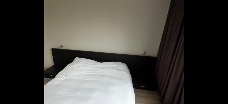 POLIFORM BEDOMBOUW, Italiaans design, Huis en Inrichting, Slaapkamer | Bedden, Gebruikt, Tweepersoons, 180 cm, 210 cm, Hout, Bruin