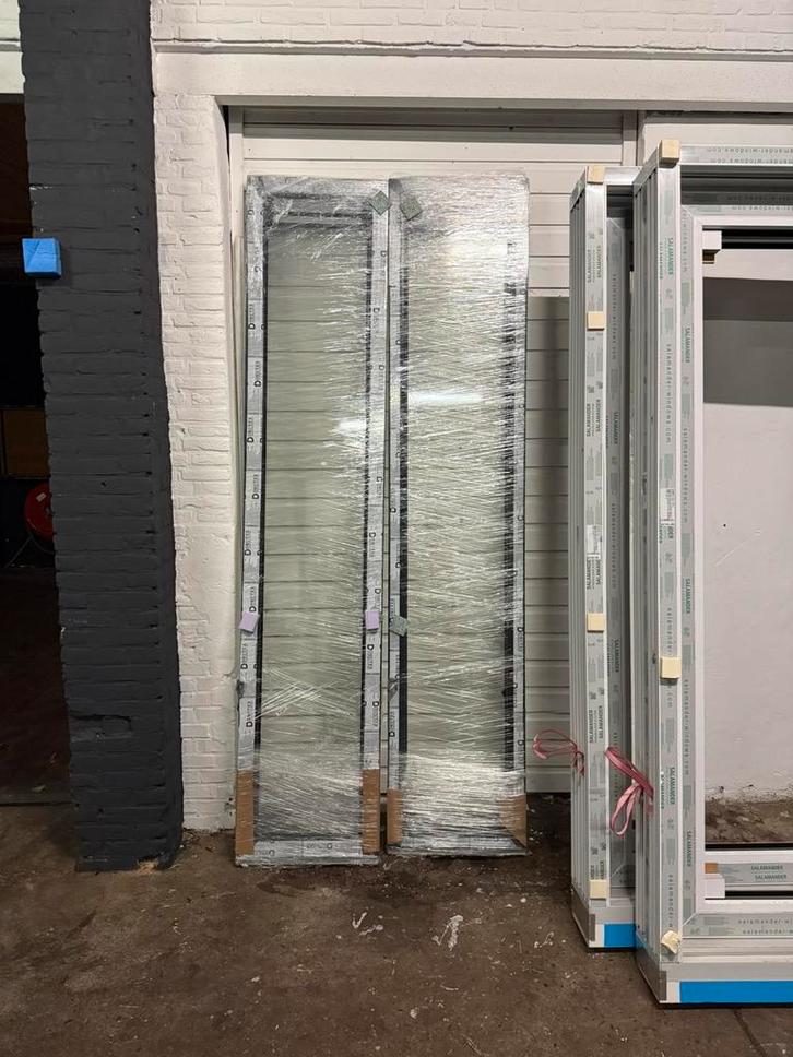 Vast raam | antraciet | ventilatie | 240cm h x 50cm b NIEUW!, Doe-het-zelf en Verbouw, Kozijnen en Schuifpuien, Nieuw, Raamkozijn