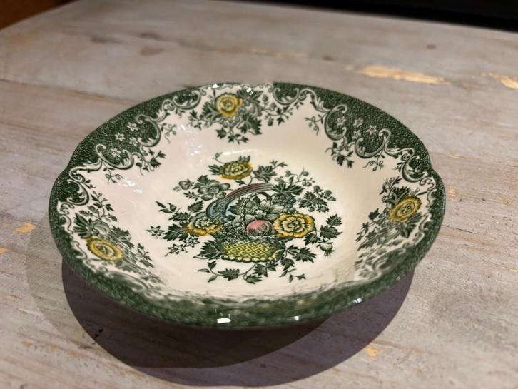 Porseleinen schaaltje Bird of Paradise van Johnson Bros, Huis en Inrichting, Keuken | Servies, Zo goed als nieuw, Schaal of Schalen