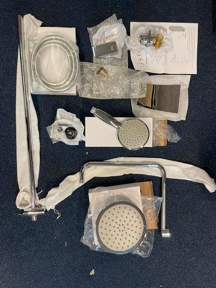NIEUW! Douche kraan set, €69,99, Huis en Inrichting, Badkamer | Badkamermeubels, Nieuw, Overige typen, Ophalen of Verzenden