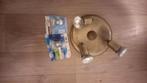 Lamp met 3 spotjes + reserve lampen. Goudkleurig., Metaal of Aluminium, Klassiek., Ophalen of Verzenden, Zo goed als nieuw