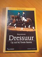 Basisboek Dressuur. Op stal bij Tineke Bartels, Ophalen of Verzenden, Zo goed als nieuw, Balsport