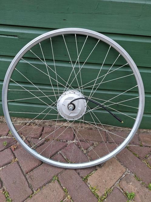 Voorwielmotor Multicycle, Fietsen en Brommers, Elektrische fietsen, Zo goed als nieuw, Overige merken, 50 km per accu of meer