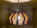 Plafondlamp - Hout - een vintage hanglamp, Ophalen, Gebruikt, Hout, Retro Vintage Deens Scandinavisch