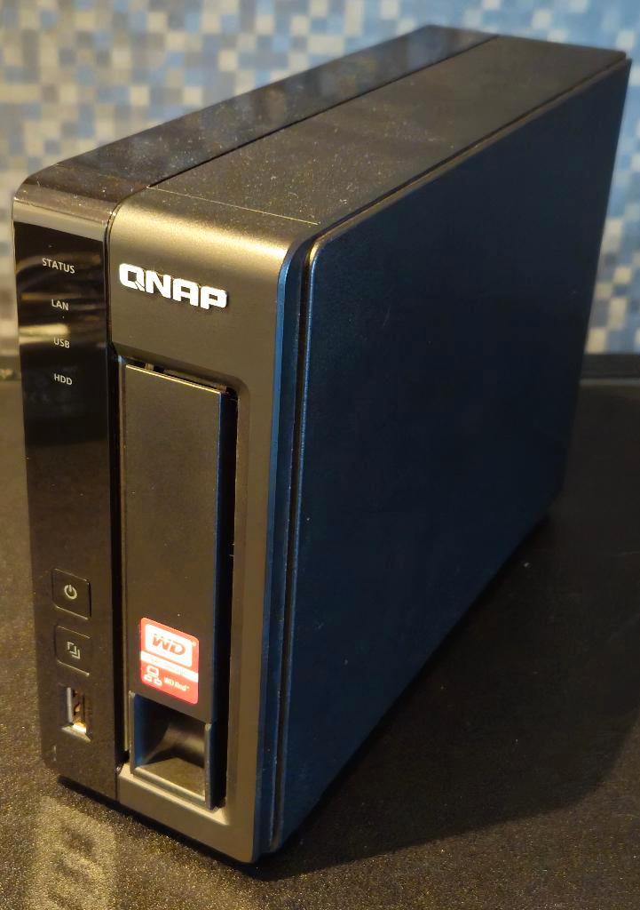QNAP TS-119P II (harde schijven in overleg!), Computers en Software, NAS, Gebruikt, Ophalen of Verzenden
