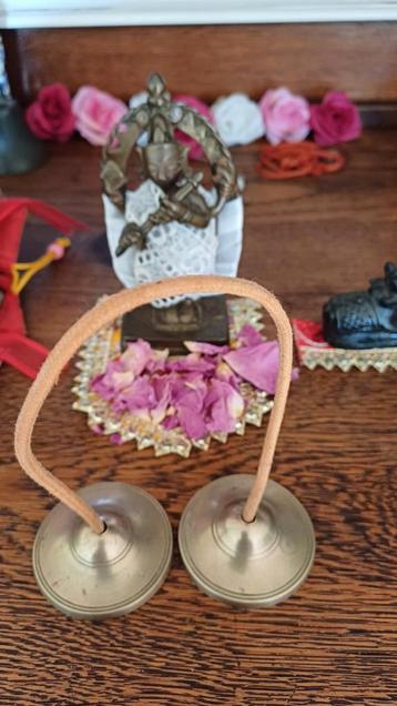 Maijira, timbaal, vinger percussie instrument beschikbaar voor biedingen