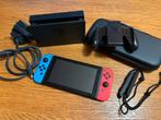 Nintendo Switch Rood & Blauw, Ophalen of Verzenden, Zo goed als nieuw, Met 2 controllers, Switch Original