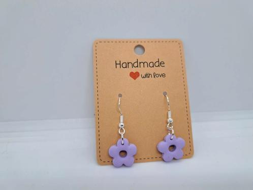Bloemetjes oorbellen, Sieraden, Tassen en Uiterlijk, Oorbellen, Nieuw, Hangers, Overige materialen, Overige kleuren, Ophalen of Verzenden