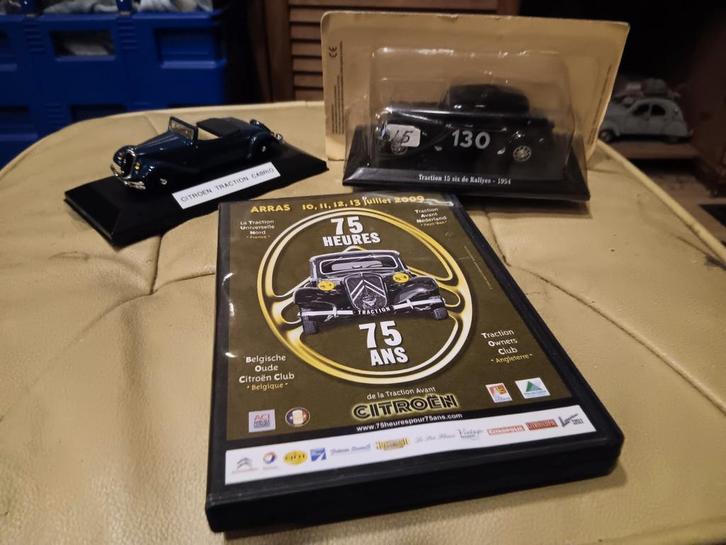 Citroen Traction Avant Miniatuur + DVD, Hobby en Vrije tijd, Modelbouw | Auto's en Voertuigen, Gebruikt, Auto, 1:32 tot 1:50, Overige merken