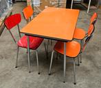 Vintage formica 70s oranje keukentafel/eettafel/tafel, Huis en Inrichting, Tafels | Eettafels, Ophalen, Gebruikt