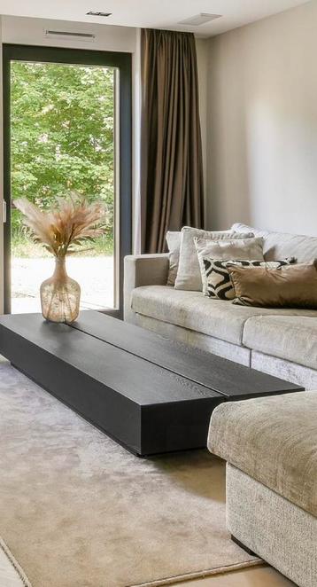 Eikenhouten Salontafel -MOET ZSM WEG ivm verhuizing beschikbaar voor biedingen