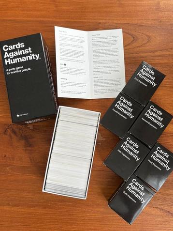 Cards against Humanity + 6 Expansion Packs XXL beschikbaar voor biedingen