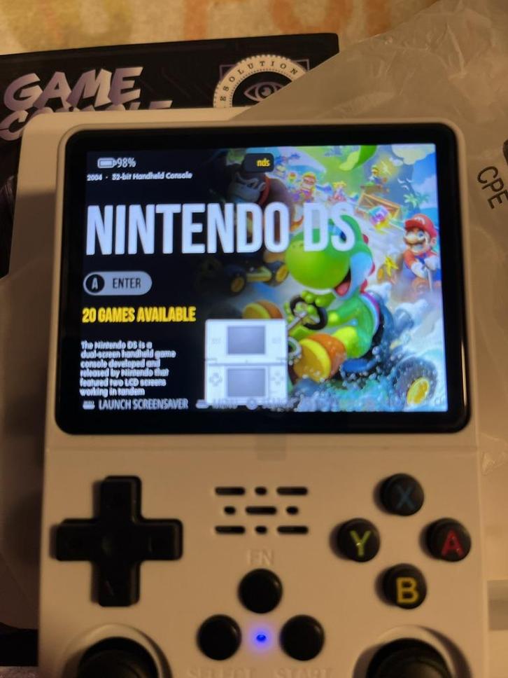 Spelcomputer R36s de hit van 2025 mooi voor Sint of Kerst., Spelcomputers en Games, Spelcomputers | Overige, Nieuw, Ophalen of Verzenden