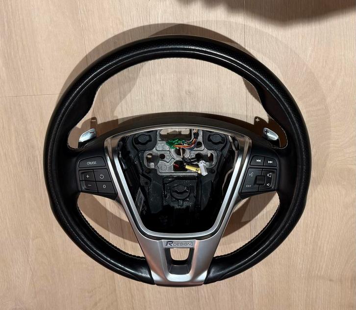 Volvo R design stuur met flippers / shift paddles en verw, Auto-onderdelen, Dashboard en Schakelaars, Volvo, Nieuw, Ophalen of Verzenden