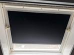 Velux verduisterend rolgordijn zwart voor GGL 74, Ophalen, Zwart, 50 tot 100 cm, Zo goed als nieuw