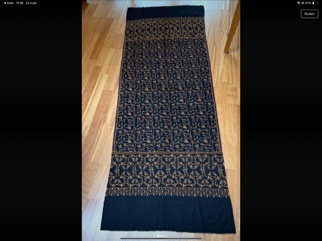 Handgeborduurde Kashmiri Sjaal - Uniek en Warm, Ophalen of Verzenden, Zo goed als nieuw, Sjaal