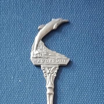 verzilverd lepeltje dolfijn Harderwijk (JS Zn), Dolfinarium beschikbaar voor biedingen