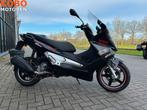 Aprilia SR-MAX 300 (bj 2012), Motoren, Motoren | Aprilia, Scooter, Bedrijf, 278 cc, 12 t/m 35 kW