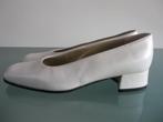 GRATIS VERZENDEN | Moda di Fausto nieuwe witte pumps 36, Pumps, Verzenden, Moda di Fausto, Wit